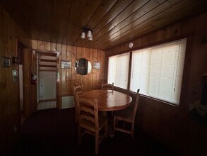 42607 Willow Ave in Big Bear Lake, CA - Building Photo - Building Photo