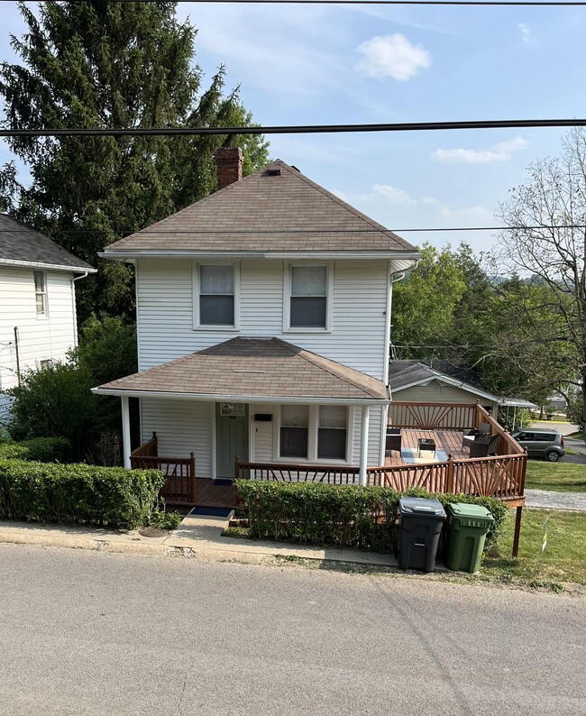 508 Globe Ave in Morgantown, WV - Building Photo - Building Photo