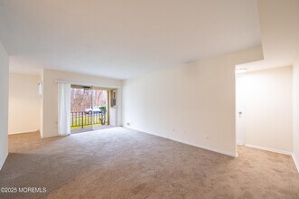 2137 8th Ave in Sea Girt, NJ - Building Photo - Building Photo