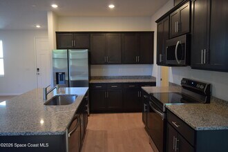 717 Spoonbill St in Palm Bay, FL - Building Photo - Building Photo