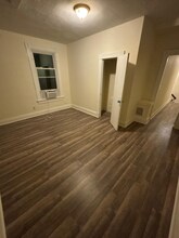 1821 Courtland Ave in Cincinnati, OH - Foto de edificio - Building Photo