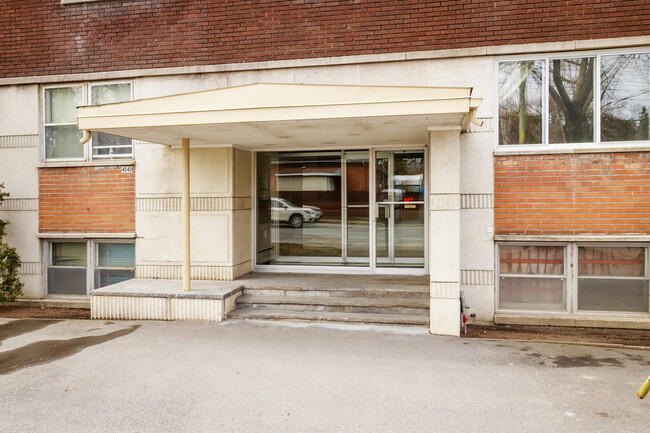 4040 Kindersley Av in Montréal, QC - Building Photo - Building Photo