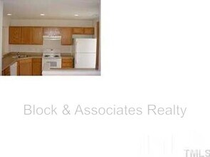 3005 Portrait Dr in Cary, NC - Building Photo - Building Photo