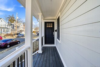 71 Henry Ave in Harrison, NY - Building Photo - Building Photo