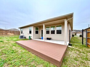 2120 Alamo Heights Ave in Austin, TX - Building Photo - Building Photo