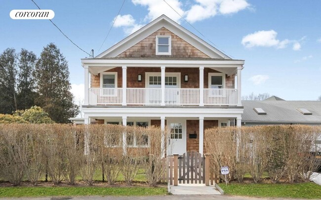 5 Pleasant Ln