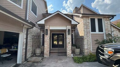 7423 W Suddley Castle St in Houston, TX - Building Photo - Building Photo