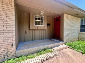 949 Barkley Cir in Norman, OK - Building Photo - Building Photo