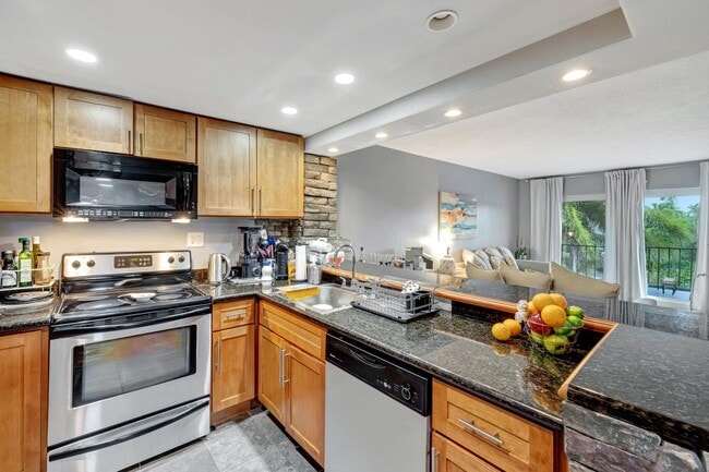 3004 NE 5th Terrace in Fort Lauderdale, FL - Building Photo - Building Photo