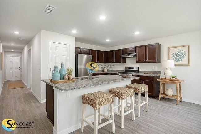 13 Plumtree Pl, Unit B