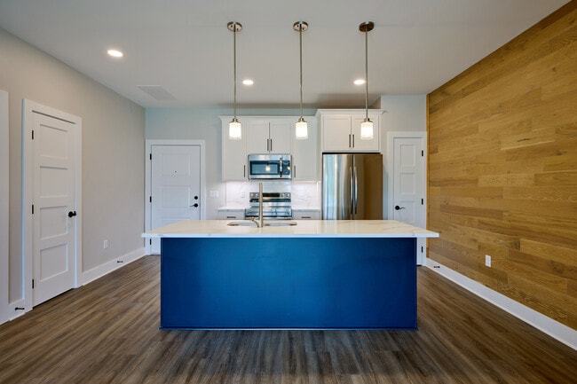 Gala Apartments & Townhomes in Penfield, NY - Building Photo - Interior Photo