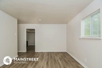 213 Torain St in Hillsborough, NC - Building Photo - Building Photo