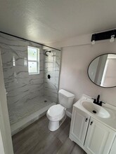 1460 Marvin C. Zanders Ave in Apopka, FL - Building Photo - Building Photo