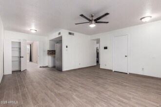 4536 W Maryland Ave in Glendale, AZ - Building Photo - Building Photo