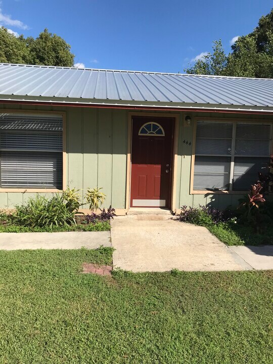 444 Georgia Ave in Longwood, FL - Foto de edificio