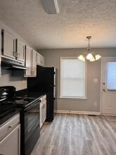 619 Iowa Ave in Louisville, KY - Building Photo - Building Photo