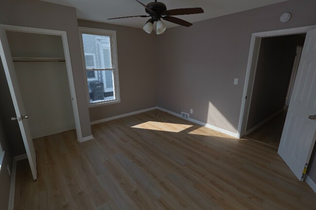 1748 W Genesee St, Unit 1W in Syracuse, NY - Foto de edificio - Building Photo