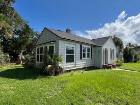 115 Oglethorpe Blvd in St. Augustine, FL - Building Photo