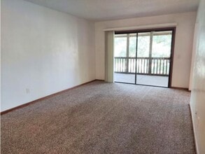 12 Fairways Cir in Palm Coast, FL - Building Photo - Building Photo