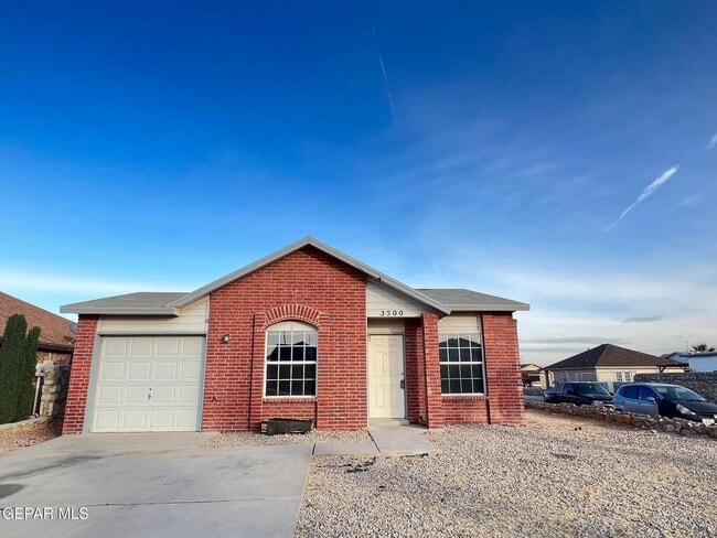 3500 Tierra Zafiro Dr in El Paso, TX - Building Photo - Building Photo