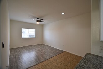 5500 Bonner Ave, Unit 102 in Los Angeles, CA - Building Photo - Building Photo