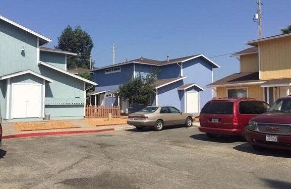 1416 State St in Ukiah, CA - Building Photo - Building Photo