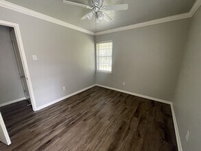 1534 Harlandale Ave in Dallas, TX - Building Photo - Building Photo