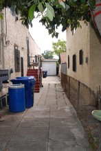 402 N Chicago St in Los Angeles, CA - Building Photo - Building Photo