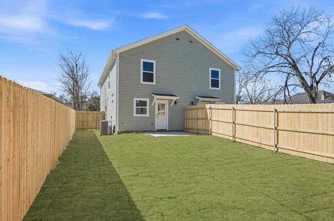 712 N 9th St in Temple, TX - Building Photo - Building Photo