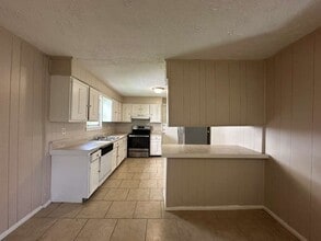 5424 San Juan St in Houston, TX - Building Photo - Building Photo