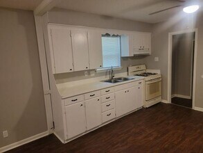 38 Southern Oaks Dr in Little Rock, AR - Building Photo - Building Photo