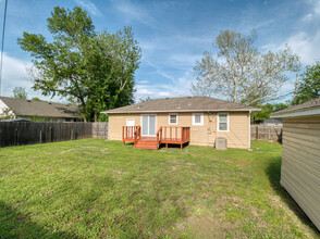 1122 Fay Ave in Norman, OK - Building Photo - Building Photo