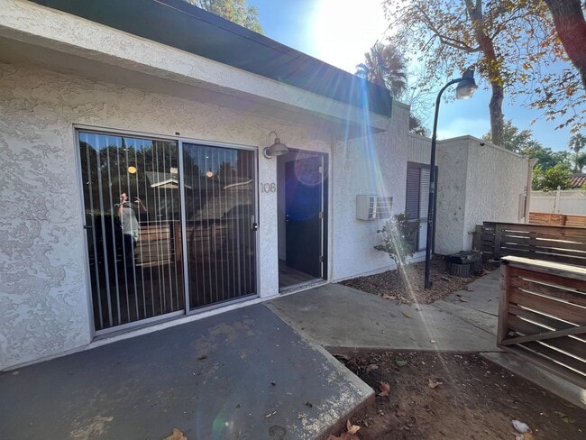 Individual Bungalows: All 1 bedroom/ 1 bat