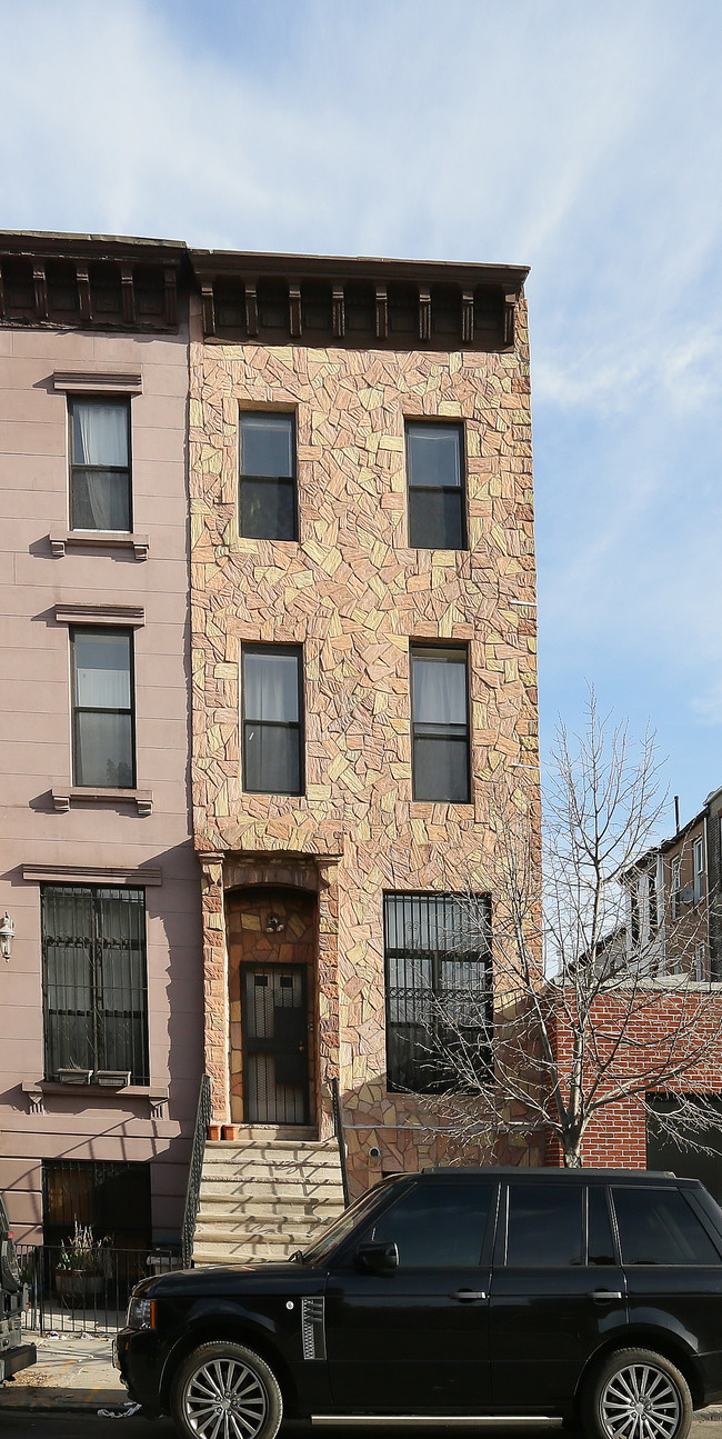 39 Quincy St in Brooklyn, NY - Building Photo - Building Photo