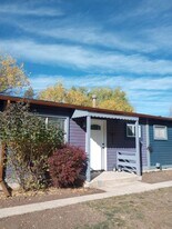 111 Crystal Park Rd in Manitou Springs, CO - Building Photo
