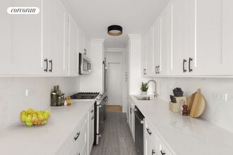 135 Ocean Pkwy in Brooklyn, NY - Building Photo - Building Photo