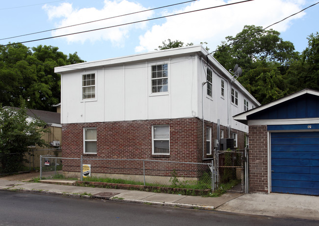 15 Norman St in Charleston, SC - Foto de edificio - Building Photo