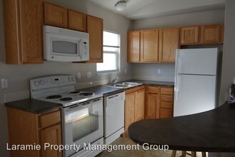 415 Mitchell St-Unit -Unit 2 in Laramie, WY - Building Photo - Building Photo