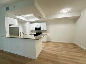 9055 Colby Dr, Unit 2210 in Ft. Myers, FL - Building Photo - Building Photo