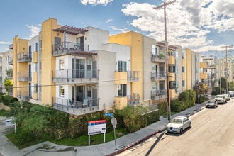 The Woodbridge in Studio City, CA - Building Photo - Primary Photo