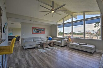 726 Alden Dr in Ormond Beach, FL - Building Photo - Building Photo