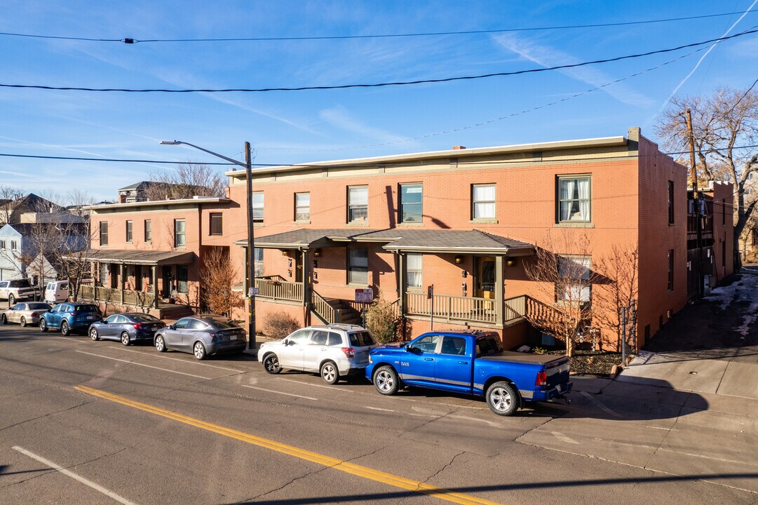 The Homer Condominiums in Denver, CO - Foto de edificio