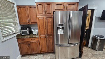 205 3rd Ave SW in Glen Burnie, MD - Building Photo