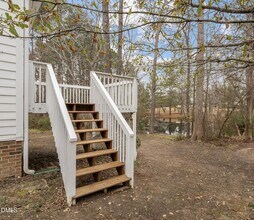 108 Henson Pl in Apex, NC - Building Photo - Building Photo