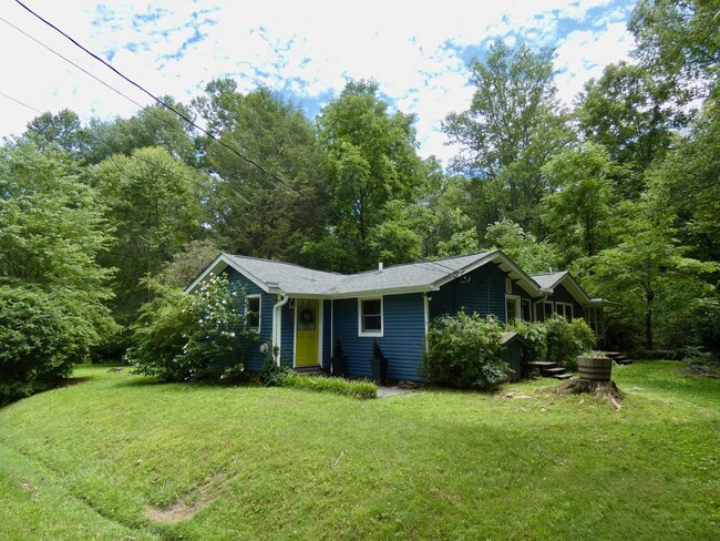 property at 15 Chestnut Creek Rd