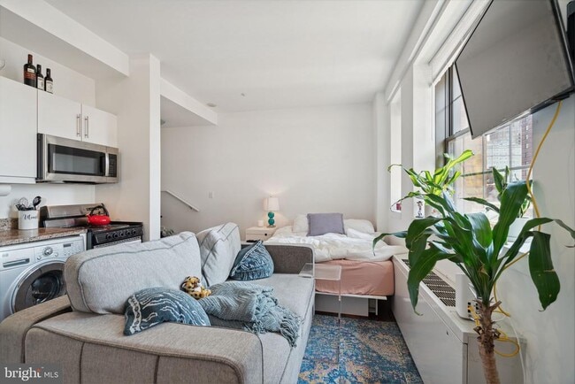 property at 219 S 18th St