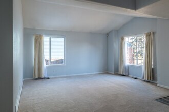 2815 Decatur Dr in Broomfield, CO - Building Photo - Building Photo