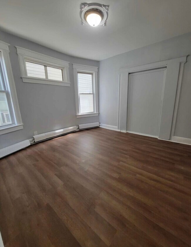 17222 E Third St Apartments and Nearby Claremore Apartments For Rent