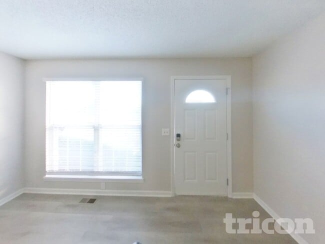 4219 Charleston Dr in Colorado Springs, CO - Foto de edificio - Building Photo