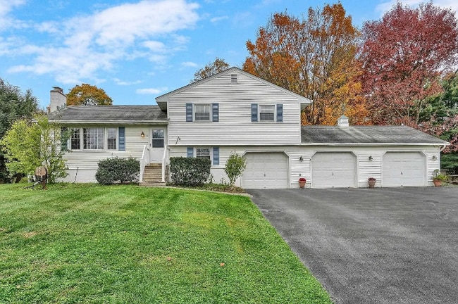 property at 150 Rothenburgh Rd